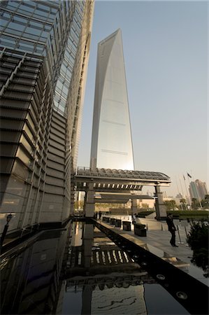 simsearch:700-01083937,k - Jin Mao Tower on the Left, Shanghai World Financial Center on the Right, Shanghai, China Foto de stock - Con derechos protegidos, Código: 700-02700794