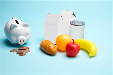 Piggy Bank, Cartons and Plastic Food Stock Photo - Rights-Managed, Code: 700-02702553