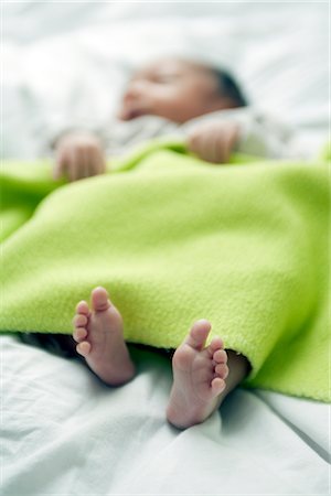 feet green - Baby Sleeping Stock Photo - Rights-Managed, Code: 700-02724656