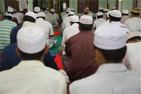 Hommes, mosquée Fatlulloh, Pathum Thani, Thaïlande Photographie de stock - Rights-Managed, Code: 700-02723134