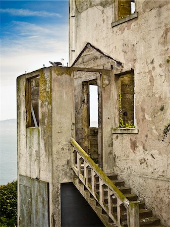 derelict - Old Warden's House, Alcatraz, San Francisco, California, USA Foto de stock - Con derechos protegidos, Código: 700-02738050