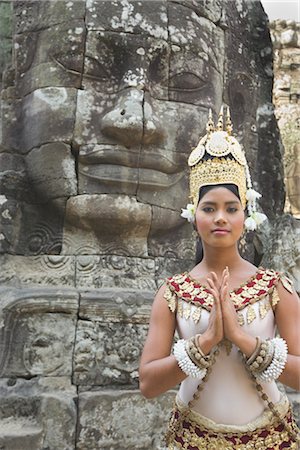 simsearch:841-02990519,k - Dancer, Bayon Temple, Angkor Thom City, Siem Reap, Cambodia Foto de stock - Direito Controlado, Número: 700-02738480