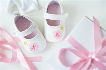 ribbons flower - Baby Shoes Stock Photo - Rights-Managed, Code: 700-02756420