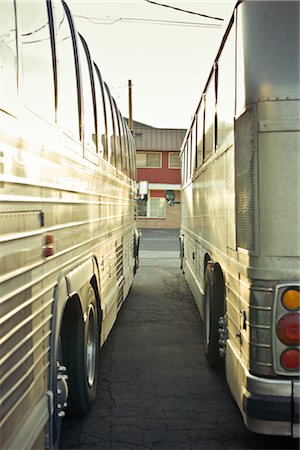 Autobus stationnés, Klamath Falls, Oregon, Etats-Unis Photographie de stock - Rights-Managed, Code: 700-02757088
