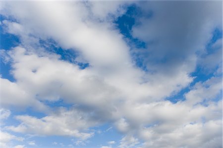 Nuages dans le ciel Photographie de stock - Rights-Managed, Code: 700-02757143