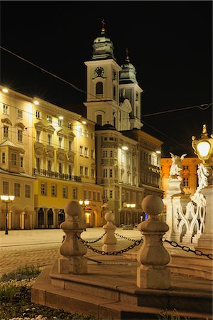 simsearch:700-02289334,k - Main Square, Linz, Upper Austria, Austria Fotografie stock - Rights-Managed, Codice: 700-02791604