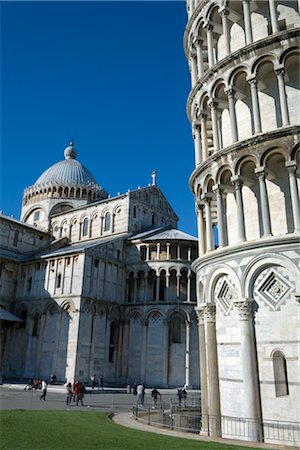 simsearch:600-07288055,k - Tour penchée de Pise et de la cathédrale de Pise, Campo dei Miracoli, Pise, Toscane, Italie Photographie de stock - Rights-Managed, Code: 700-02833406