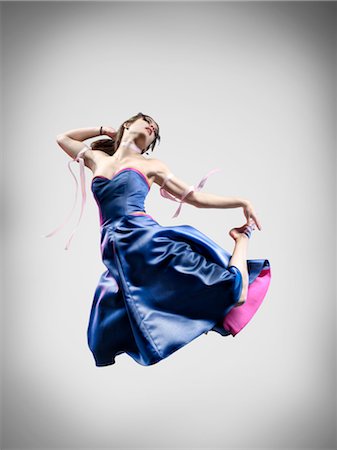 performing artist - Portrait de la danseuse Photographie de stock - Rights-Managed, Code: 700-02833496