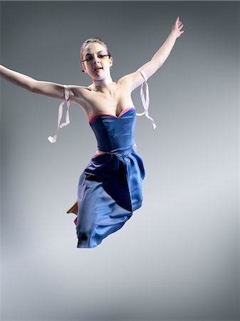 simsearch:700-02833506,k - Portrait of Dancer Fotografie stock - Rights-Managed, Codice: 700-02833497