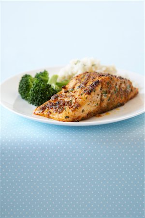 salmon on a plate - Indian Spiced Salmon With Side of Vegetables and Rice Stock Photo - Rights-Managed, Code: 700-02887180