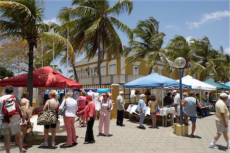 shopping area - Kralendijk, Bonaire, Antilles néerlandaises Photographie de stock - Rights-Managed, Code: 700-02903741