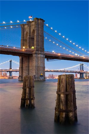 puente de manhattan - Brooklyn Bridge and Manhattan Bridge, New York, New York, USA Foto de stock - Con derechos protegidos, Código: 700-02912860