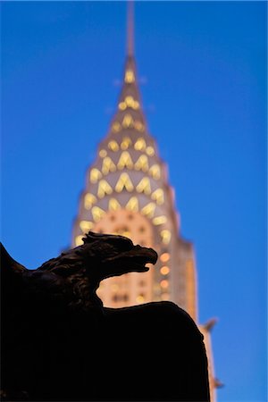 simsearch:841-03057264,k - Sculpture on Grand Central Terminal and Chrysler Building, New York, New York, USA Stock Photo - Rights-Managed, Code: 700-02912863