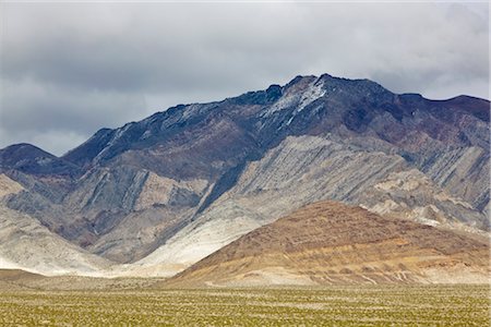 famous hills in usa - Desert Mountains, Death Valley National Park, California, USA Stock Photo - Rights-Managed, Code: 700-02913169