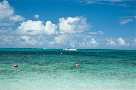 sail boats carribean - Catamaran in Bay, Turks and Caicos Stock Photo - Rights-Managed, Code: 700-02922913