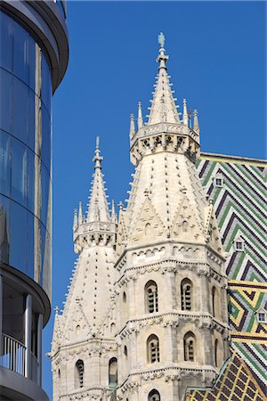 saint stephen's cathedral - St. Stephen's Cathedral und Haas Haus, Wien, Österreich Stockbilder - Lizenzpflichtiges, Bildnummer: 700-02935546