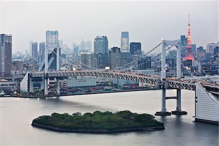 rainbow bridge - Pont de l'arc-en-ciel, Tokyo, région de Kanto, Honshu, Japon Photographie de stock - Rights-Managed, Code: 700-02935634