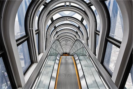 escaler - Umeda Sky Building, Osaka, Osaka Prefecture, Kinki Region, Honshu, Japan Stock Photo - Rights-Managed, Code: 700-02935641