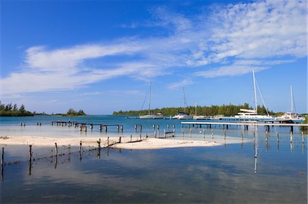 simsearch:700-03368365,k - Marina, Cayo Largo, Cuba Fotografie stock - Rights-Managed, Codice: 700-02943361