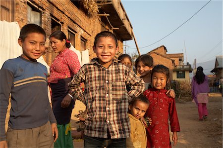 Group of Kids in Chapagaon, Nepal Foto de stock - Con derechos protegidos, Código: 700-02957841