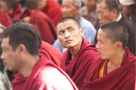 Tibetan Monk, McLeod Ganj, Dharamshala, Himachal Pradesh, India Fotografie stock - Rights-Managed, Codice: 700-02957950