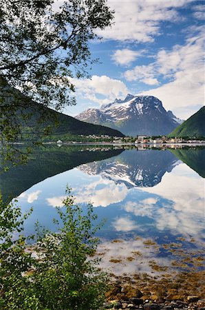 simsearch:6129-09058228,k - Andalsnes, Romsdalsfjorden, Norway Stock Photo - Rights-Managed, Code: 700-02967637