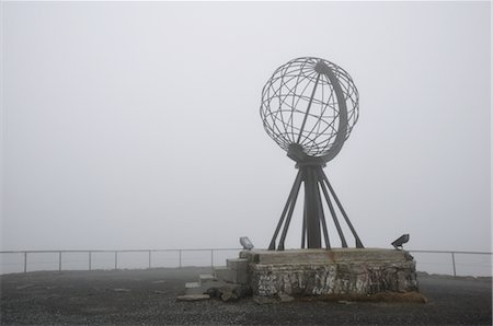 drahtmodell - Globe-Denkmal am Nordkap, Norwegen Stockbilder - Lizenzpflichtiges, Bildnummer: 700-02967691