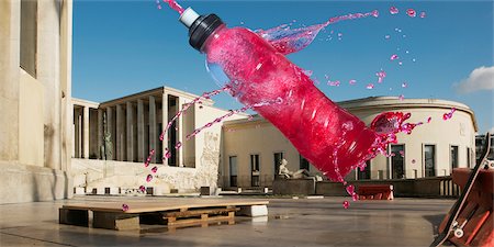 spilled beverage - Drink Bottle Exploding at Skateboard Park, Palais de Tokyo, Paris, France Stock Photo - Rights-Managed, Code: 700-02967877