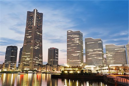 rudy sulgan - Minato Mirai 21, Yokohama, Kanagawa Prefecture, Kanto Region, Honshu, Japan Stock Photo - Rights-Managed, Code: 700-02972754