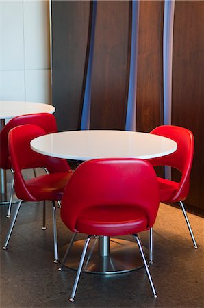 restaurant vintage - Table and Chairs in Dorval International Airport, Dorval, Quebec, Canada Stock Photo - Rights-Managed, Code: 700-02972839