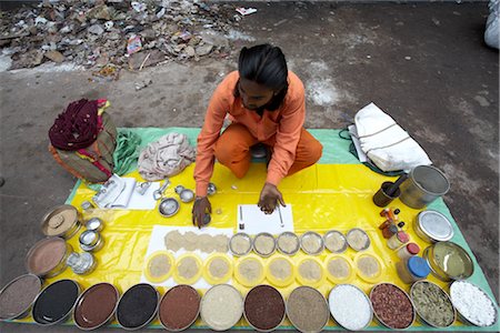 Man Selling Goods, Kolkata, West Bengal, India Stock Photo - Rights-Managed, Code: 700-03004157