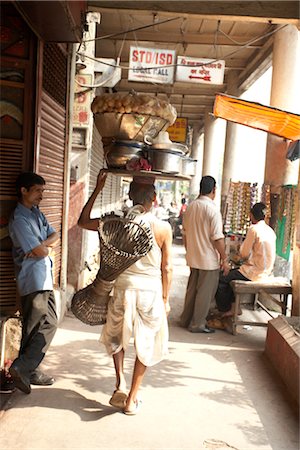 simsearch:700-03004194,k - Man Carrying Goods on his Head, Kolkata, West Bengal, India Stock Photo - Rights-Managed, Code: 700-03004159