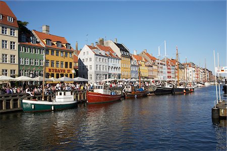 danés (perteneciante a dinamarca) - Old Port in Nyhavn, Copenhagen, North Sealand, Denmark Foto de stock - Con derechos protegidos, Código: 700-03003596