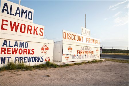 Fireworks for Sale, Del Rio, Val Verde County, Texas, USA Foto de stock - Con derechos protegidos, Código: 700-03017483