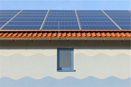 simsearch:700-06009129,k - Solar Panels on Roof Stock Photo - Rights-Managed, Code: 700-03018025