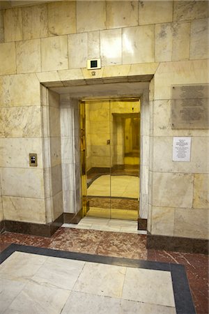 Elevator Doors, Palce of Culture and Science, Warsaw, Poland Fotografie stock - Rights-Managed, Codice: 700-03054179