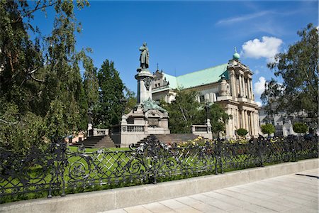 dichter (männlich und weiblich) - Denkmal Adam Mickiewicz und Karmeliterkirche, Warschau, Polen Stockbilder - Lizenzpflichtiges, Bildnummer: 700-03054190