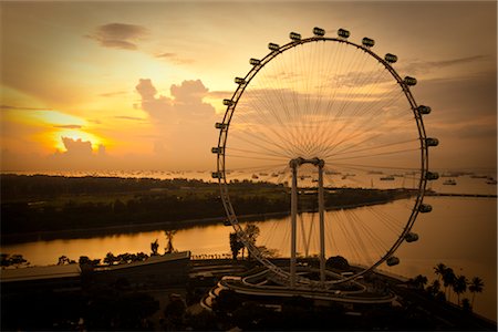 singapore water - Singapore Flyer, Singapore Foto de stock - Con derechos protegidos, Código: 700-03068096