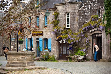 Locronan, Finistere, Brittany, France Stock Photo - Rights-Managed, Code: 700-03068150