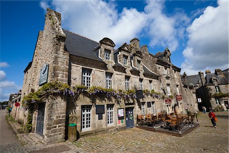 french cafe - Locronan, Finistere, Brittany, France Stock Photo - Rights-Managed, Code: 700-03068162