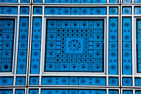 patterns in architecture design and art - Detail of Arab World Institute, Paris, France Stock Photo - Rights-Managed, Code: 700-03068375