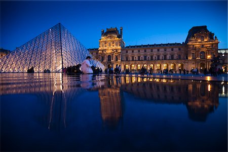 The Louvre, Paris, Ile de France, France Stock Photo - Rights-Managed, Code: 700-03068871