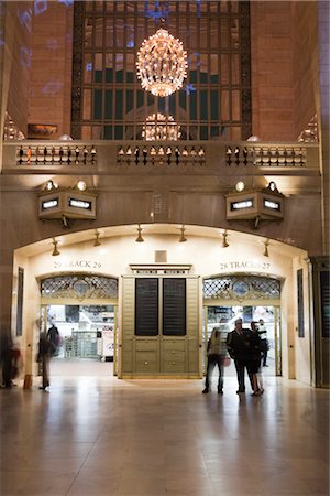 simsearch:700-03017815,k - Entrée pour former des pistes, Grand Central Station, Manhattan, New York City, New York, USA Photographie de stock - Rights-Managed, Code: 700-03069099