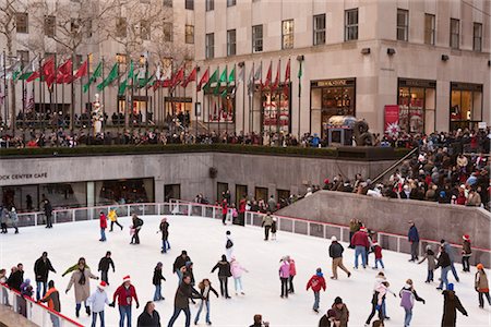 people groups downtown - Ice Skating at Rockefeller Center, Manhattan, New York City, New York, USA Stock Photo - Rights-Managed, Code: 700-03069108