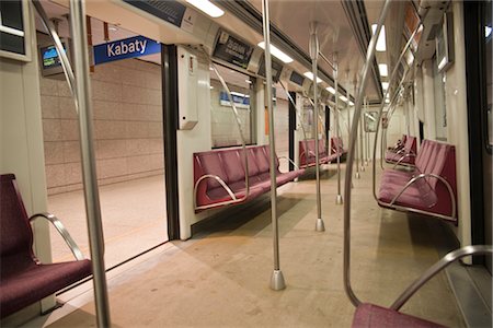 U-Bahn, Warschau, Polen Stockbilder - Lizenzpflichtiges, Bildnummer: 700-03075496