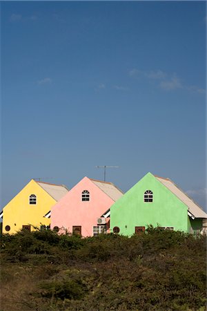 pastel pink house - Colourful Houses in Curacao, Netherlands Antilles Stock Photo - Rights-Managed, Code: 700-03075694