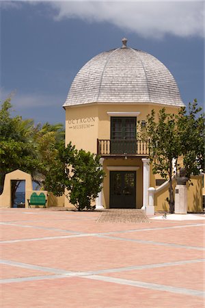 Octagon Museum, Curacao, Netherlands Antilles Stock Photo - Rights-Managed, Code: 700-03075704