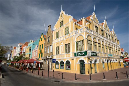 ecke - Willemstad, Curacao, Niederländische Antillen Stockbilder - Lizenzpflichtiges, Bildnummer: 700-03075721