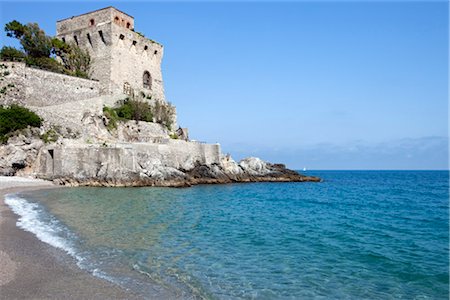 Saracen Tower, Maiori, Province of Salerno, Campania, Italy Fotografie stock - Rights-Managed, Codice: 700-03152381