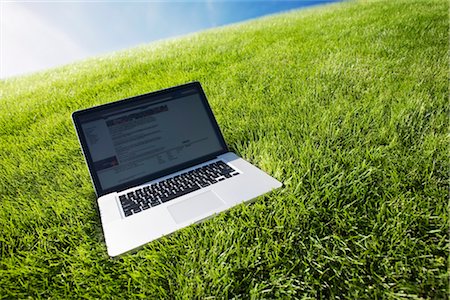 still life di computer - Still Life of Laptop Computer on Grass Fotografie stock - Rights-Managed, Codice: 700-03178527